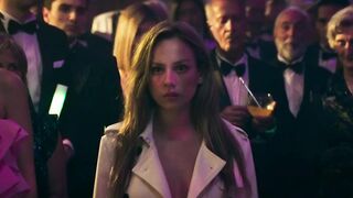 Ester Exposito Nude Ass "The Talent" 2025 / Ester Expósito Culo Desnuda  “El Talento”