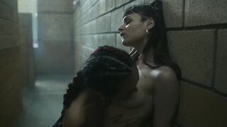 Daiana Gonella, Abril Cipolat Nude Tits Sex Scenes "En El Barro" S2Ep4 (2026) / Daiana Gonella, Abril Cipolat Escenas De Sexo Con Las Tetas Desnudas "En El Barro" T2Ep4