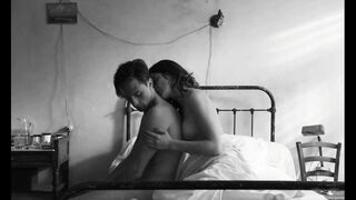 Rebecca Marder Nude Tits Sex Scenes "The Stranger" 2025 / Rebecca Marder seins nus scènes de sexe "L'Étranger"