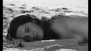 Rebecca Marder Nude Tits Sex Scenes "The Stranger" 2025 / Rebecca Marder seins nus scènes de sexe "L'Étranger"