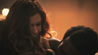 Grazi Massafera, Isabelle Nassar Nude Tits "Madam Beja" S1Ep19 2026 / Grazi Massafera, Isabelle Nassar Tetas Nuas