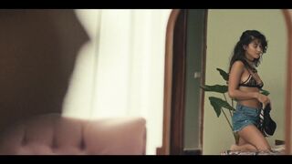 Emily Zapata Luna, Juanita Molina Nude Tits "Dear Killer Nannies: Criado por sicarios" S1Ep2,4 2026