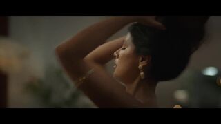 Laura Osma Nude Tits Sex Scene "Fake Profile" (Perfil falso) 2026