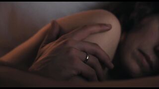 Cris Iglesias Nude Tits Sex Scene "Antes de nós" 2025