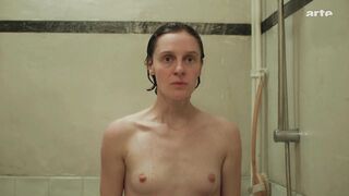 Julia Windischbauer Nude Tits "Etty" S1Ep1-2 2026