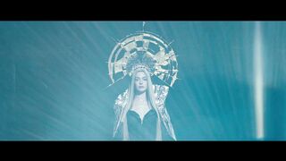 Anne Hathaway Naked and Sexy Scenes in "Mother Mary" (2026)
