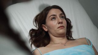 Marie Bloching Nude Tits "Schwesterherz" ("The Good Sister") 2025