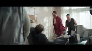 Luca Márkus, Dávid Kata, Zsófia Szász, Kamilla Szász, etc. Nude Tits "Birodalom" S1Ep2 2026