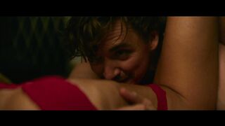 Samara Weaving Sexy "Carolina Caroline" (2025)