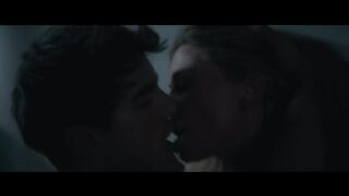 Ludwika Paleta Nude Tits Sex Scenes "Deseo" (2026)
