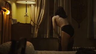 Sarah Bolger Nude Tits "The Westies" (2026)