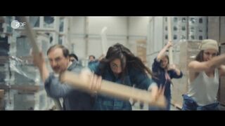 Annika Meier Nude Tits Das Manko: Knistern Knutschen Knassenknampf (2025)