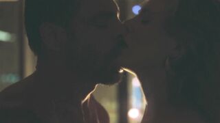 Letícia Colin Nude Tits Sex Scenes "Jogada de Risco" S1Ep3-4 2026