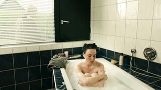 Ruth Reinecke, Victoria Schulz Nude Tits "Fossil" 2023