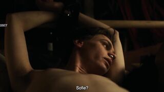 Sus Wilkins Nude Tits Sex Scene "Adorable Humans" (Yndige Mennesker) (2025)