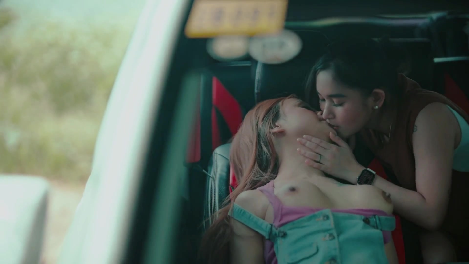 Angeline Aril's raw energy